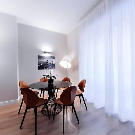 Milano Manzoni-Montenapoleone Vp103 C